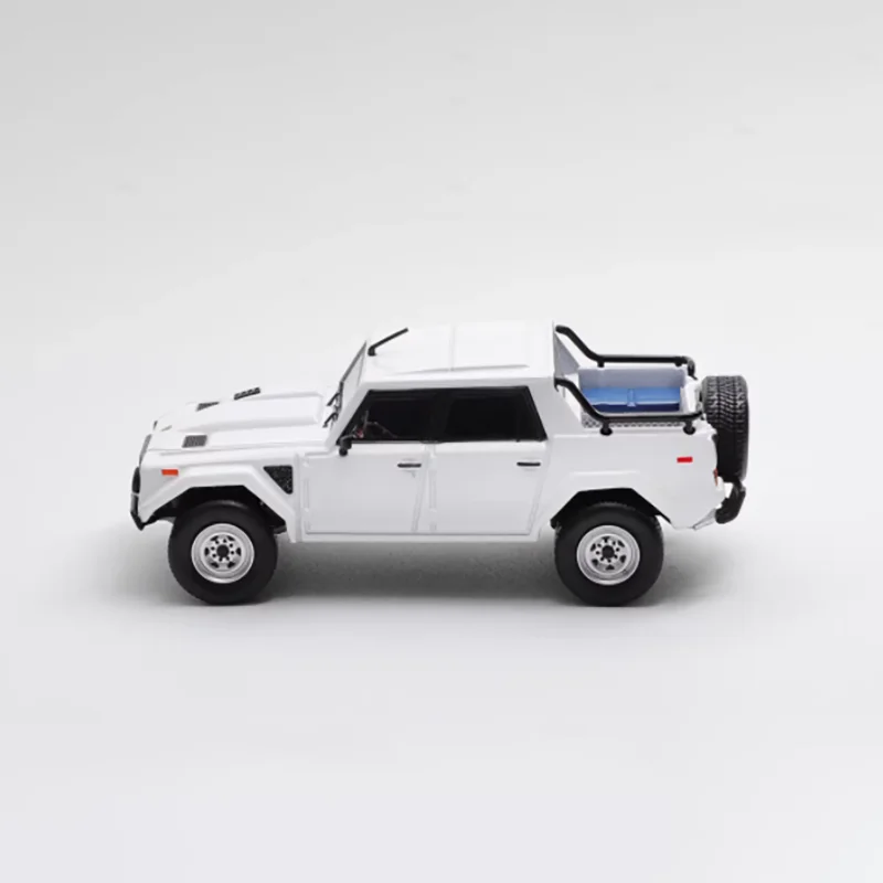 Lamborghini LM002 1:64 Diecast Model 2 Lamborghini LM002 1:64 Diecast Model - Image 2