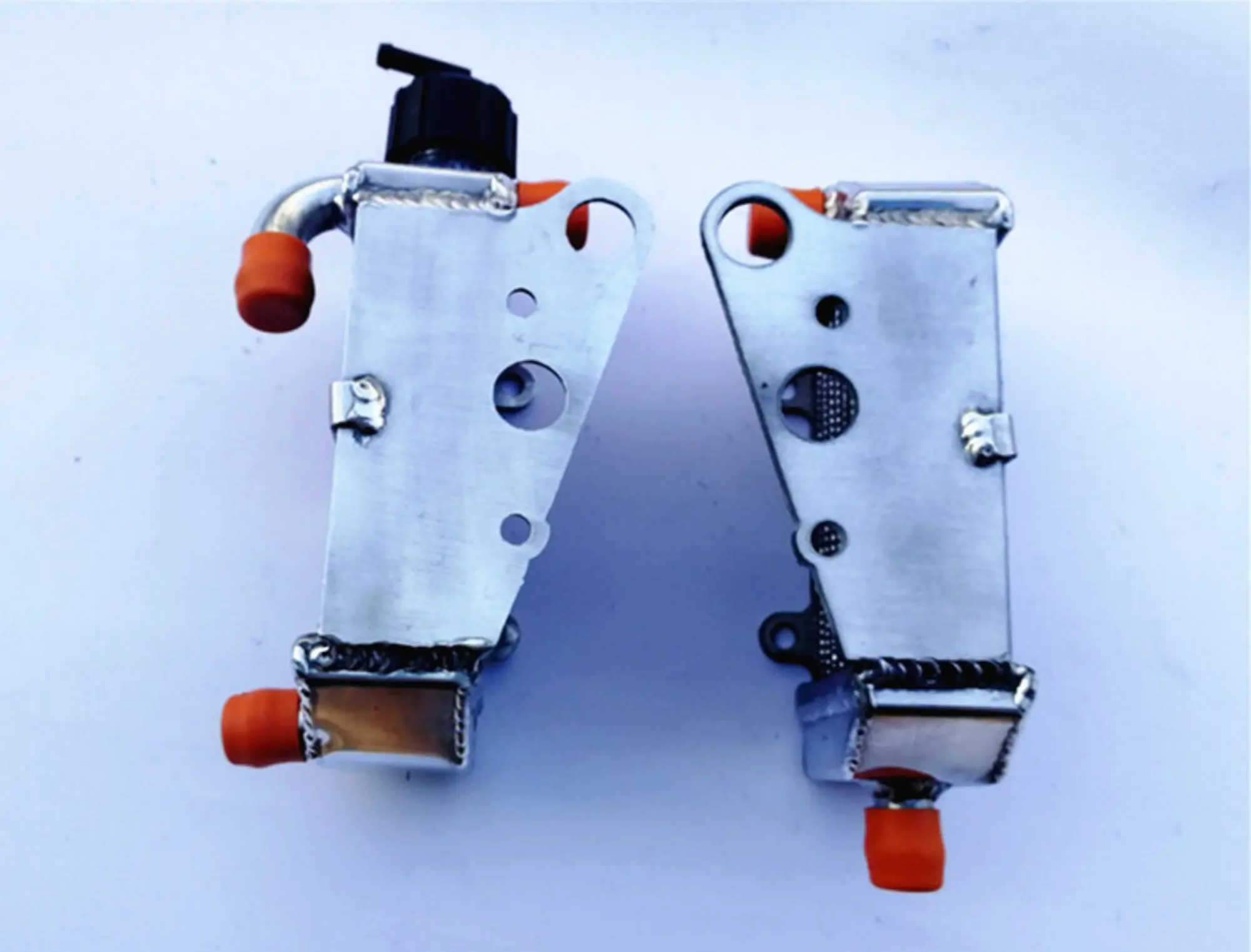 High-Performance Aluminum Motorcycle Radiator Cooler Set 4 High-Performance Aluminum Motorcycle Radiator Cooler Set - Image 4