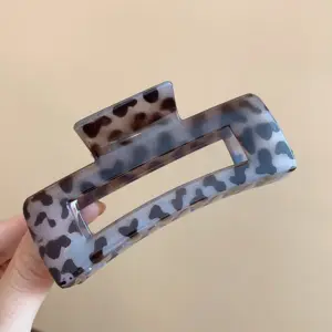 Leopard Print Acrylic Hair Clip Model HH6812 13 Sb3110dbc7a8b49f59bb69bdd5292dc883