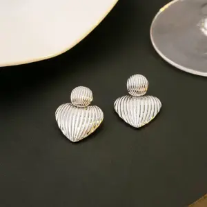 Sb47d82ee13324bc38f8922072ac0a83au