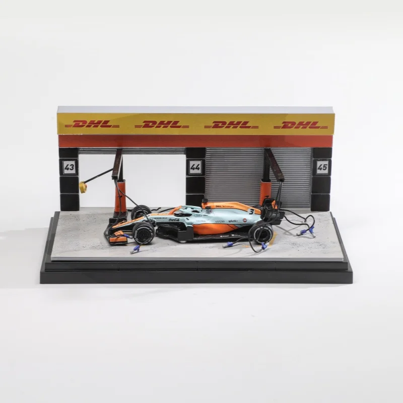 1:64 F1 Pit Lane Scene Collectible Model 1 1:64 F1 Pit Lane Scene Collectible Model