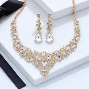 Sb6860e3cbd074ad9abeb56d252969d01E