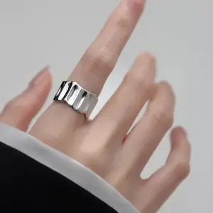 Sb87a751e4353446baa55193b64968000w