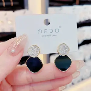 Sba9ebeeee6a54281a4d5457c4f3f72abx