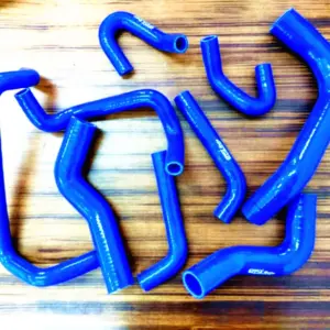 Toyota Hilux LN167 Silicone Radiator Hose Set 1997-2003 3 Sbbb3c62f5dc349a0b4b605b2e8488760I