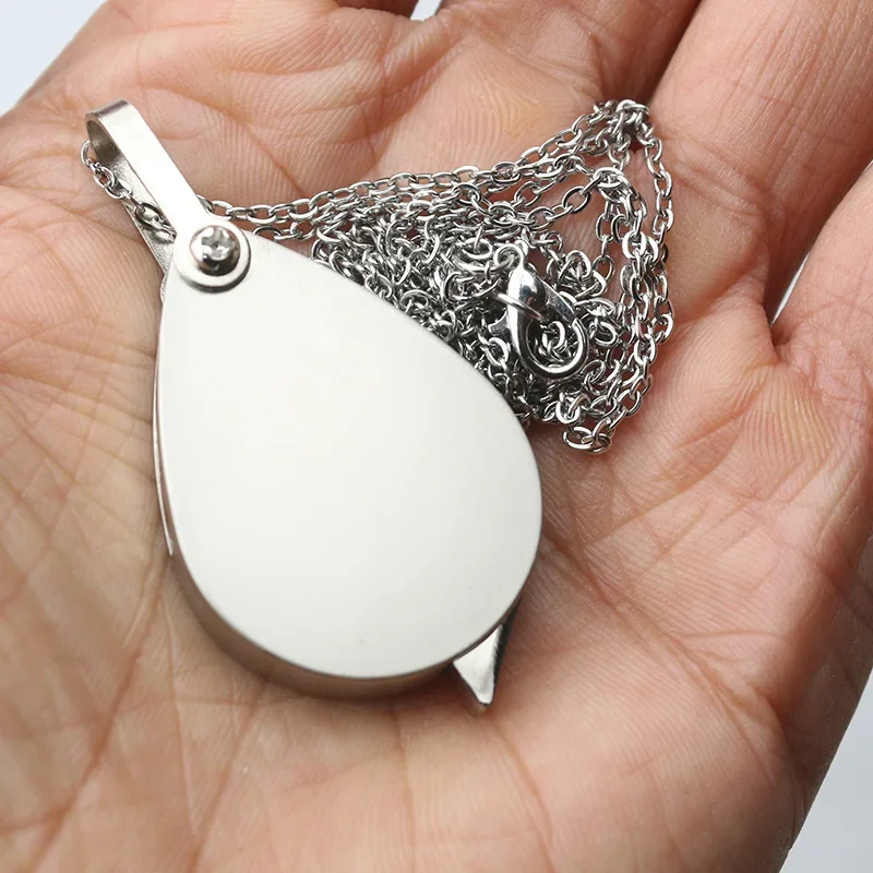 Elegant 10X Necklace Magnifying Glass 3 Elegant 10X Necklace Magnifying Glass - Image 3