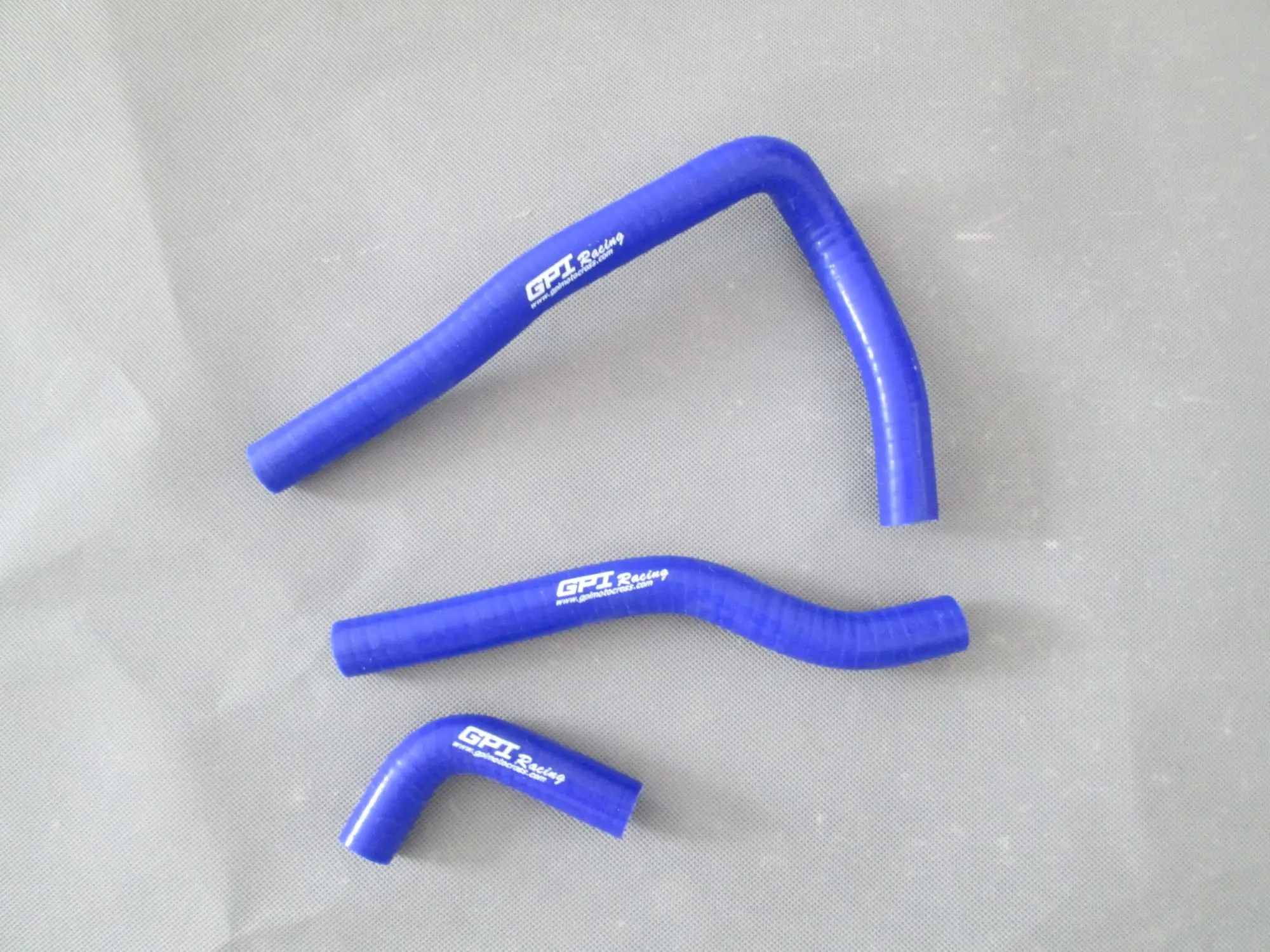 Red Silicone Radiator Hose Kit for Kawasaki KX65 4 Red Silicone Radiator Hose Kit for Kawasaki KX65 - Image 4