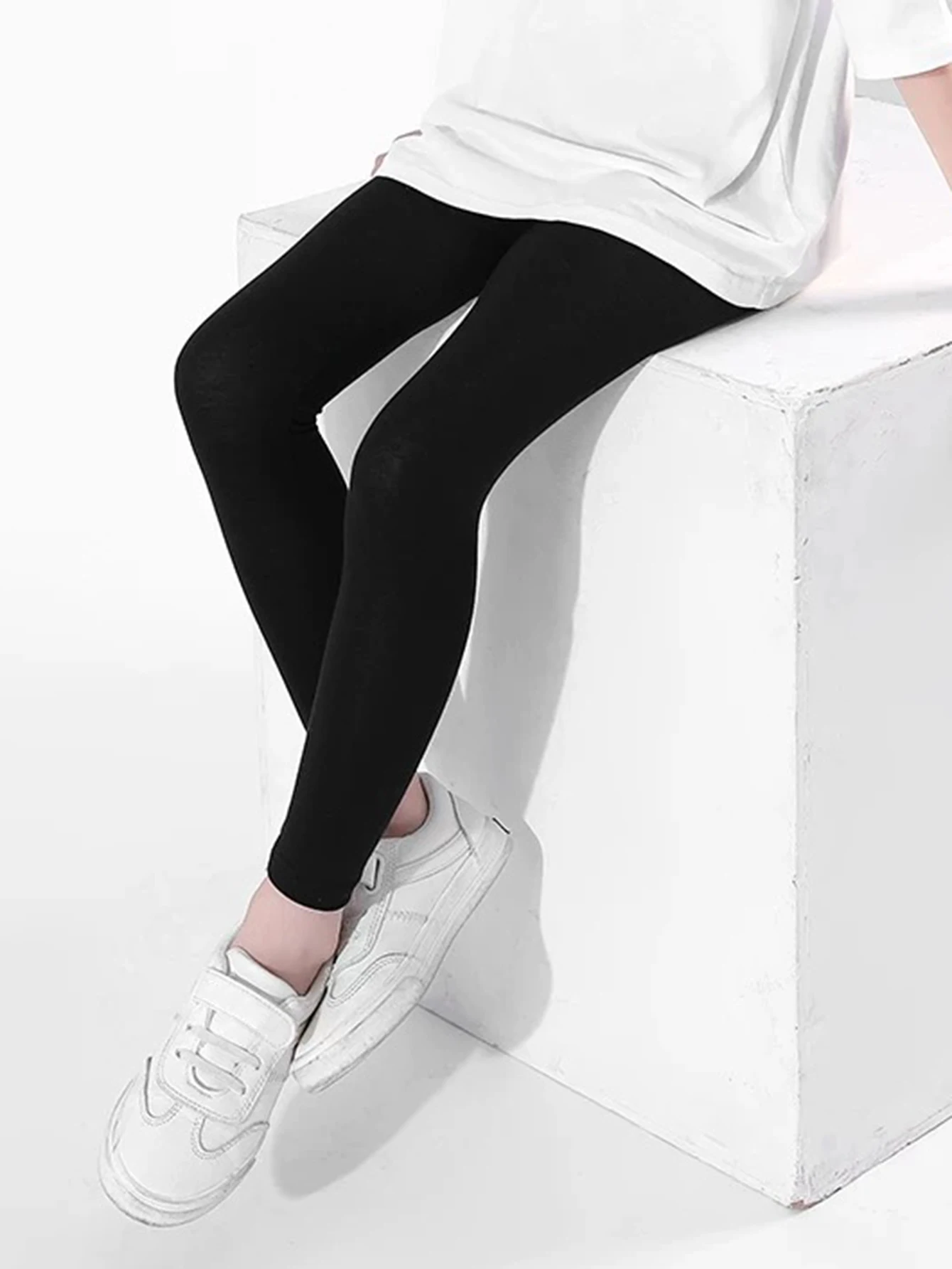 Kids' Elastic Ankle-Length Leggings for Girls 6 Kids' Elastic Ankle-Length Leggings for Girls - Image 6