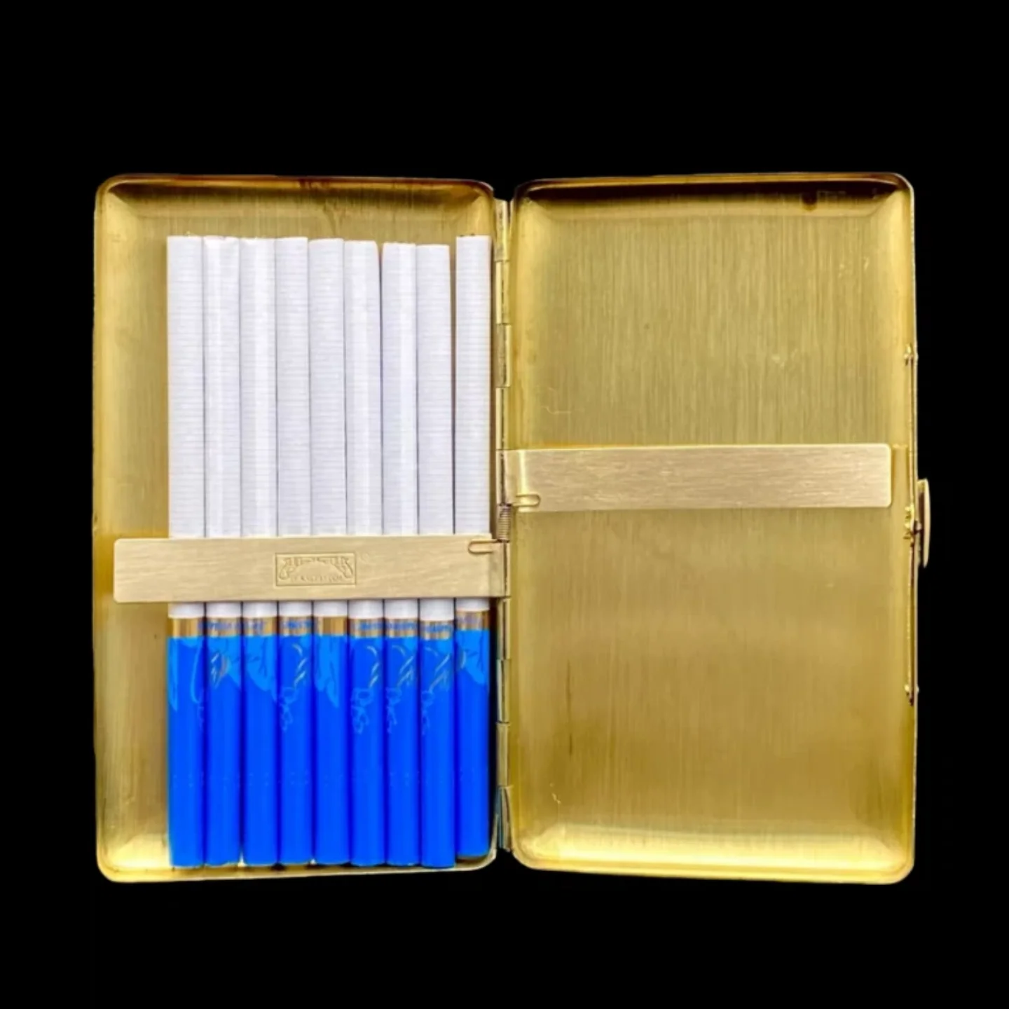 Vintage Copper Cigarette Case with Engraved Motifs 5 Vintage Copper Cigarette Case with Engraved Motifs - Image 5