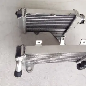 Honda CRF250R 2018-2021 Aluminum Radiators Set 9 Sc42b1b42f145479baae76a0f9e637194o