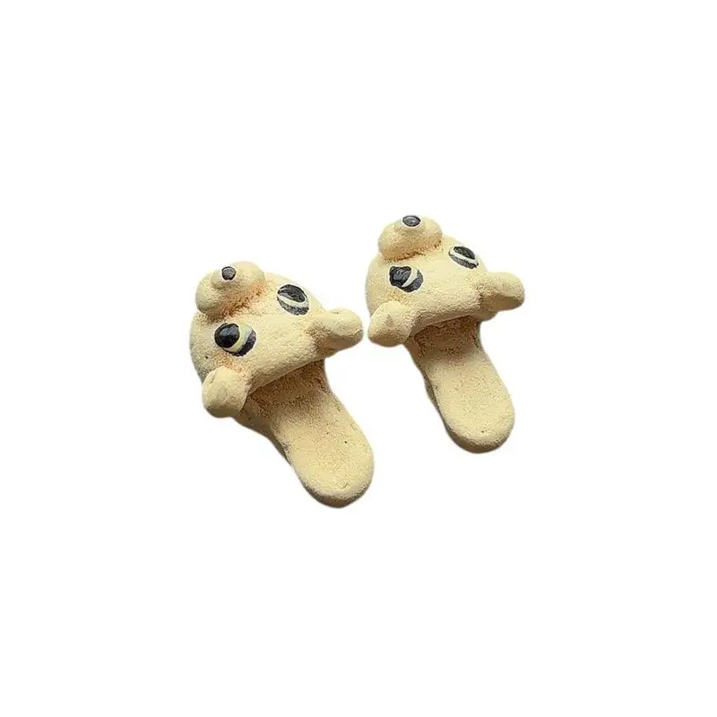 Miniature Dollhouse High Heels and Slippers Set 7 Miniature Dollhouse High Heels and Slippers Set - Image 7