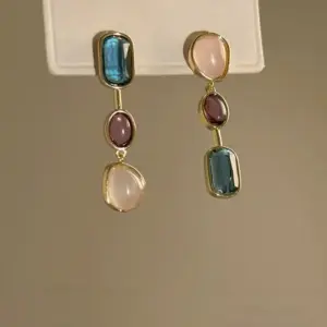 Sca0aefdd5dd648588e8a3632a1c921a72