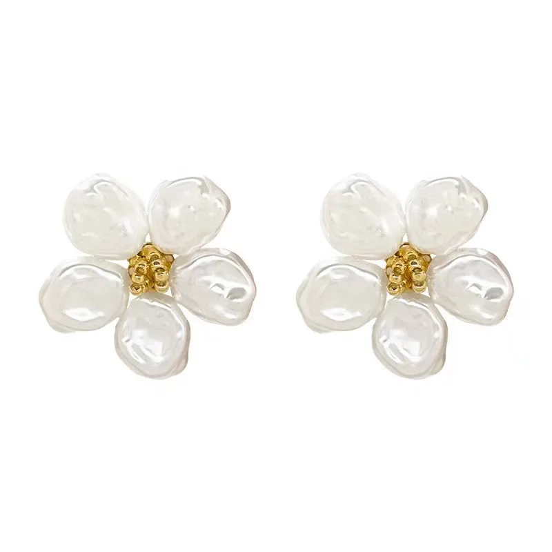 Vintage White Pearl Flower Earrings 6 Vintage White Pearl Flower Earrings - Image 6