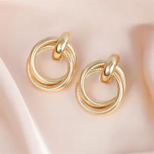 Scc7ec3baa503484aa76f682473d879f2A