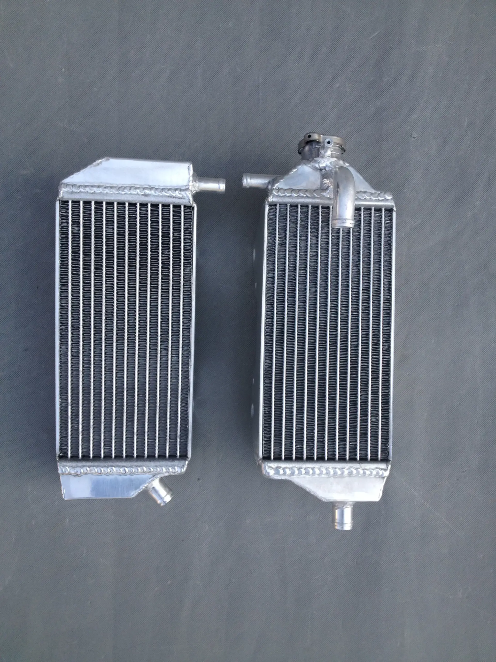 Heavy-Duty Aluminum Radiator for Yamaha YZ250F/450F 2014-2018 4 Heavy-Duty Aluminum Radiator for Yamaha YZ250F/450F 2014-2018 - Image 4