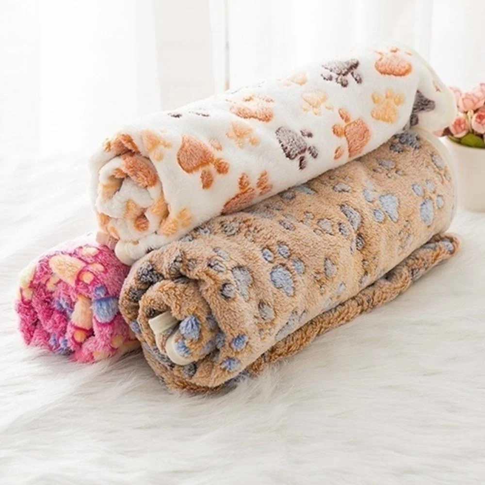Cozy Plush Pet Blanket in Multiple Sizes 4 Cozy Plush Pet Blanket in Multiple Sizes - Image 4