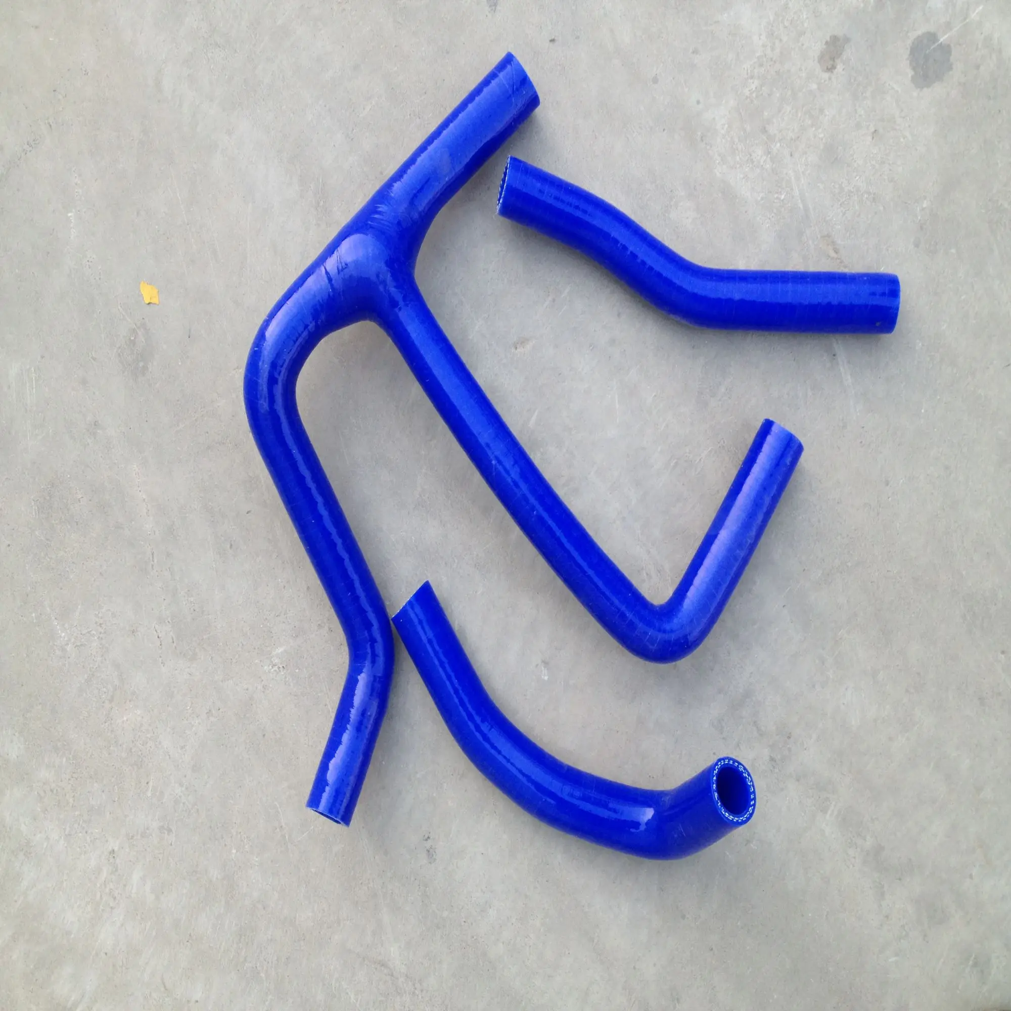 Bright Green Silicone Radiator Hose Kit for Suzuki RMZ250 4 Bright Green Silicone Radiator Hose Kit for Suzuki RMZ250 - Image 4