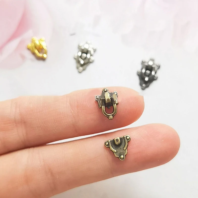Vintage Mini Metal Locks for Crafts 5 Vintage Mini Metal Locks for Crafts - Image 5