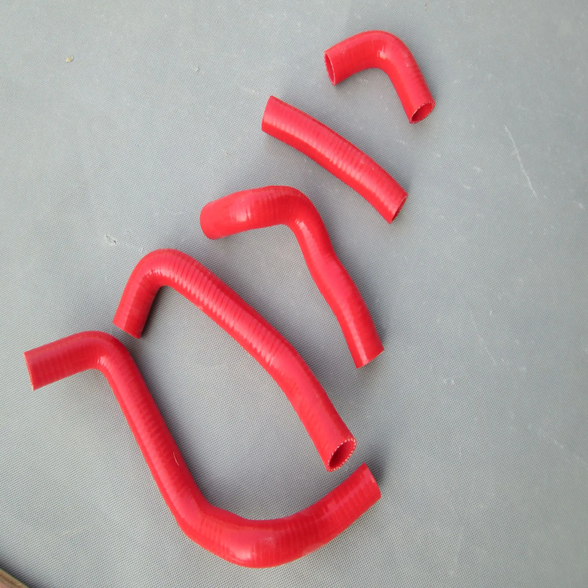 Red Silicone Radiator Hose Kit for Kawasaki KDX200 & KDX220R 4 Red Silicone Radiator Hose Kit for Kawasaki KDX200 & KDX220R - Image 4
