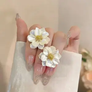 Sd8b71c4120544da59a391755eb123ffeA