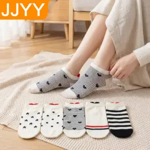 Heart Pattern Ankle Socks for Women