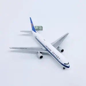 Sd9752e01326145f4a729fabd8029e2275