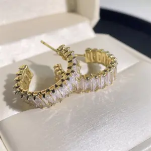 Gold Zircon Hoop Earrings with Geometric Design 8 Sdab21d329c014222bd967bcbd2859271l