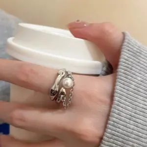 Sdc89bb1486c24b318820c4fa65e87f07t