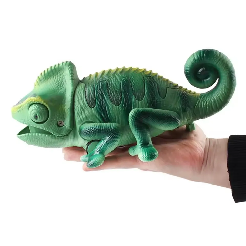 Realistic Green Reptile Toy by LKCOMO 5 Realistic Green Reptile Toy by LKCOMO - Image 5