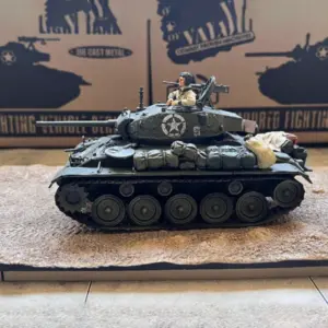 1/32 Scale US Army M24 Light Tank Model 8 Se366df77fbff40bc81113357fc3b7e83J