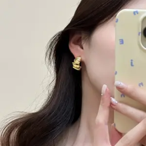 Se3ab0d7f130447e19ab92b128051e79ba