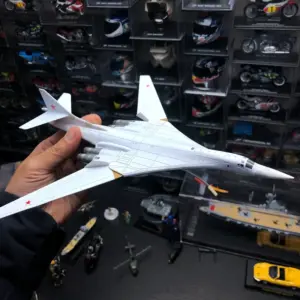 TU-160 White Swan Strategic Bomber Model 10 Se58d7acba5f44defb15810dc551fc912r