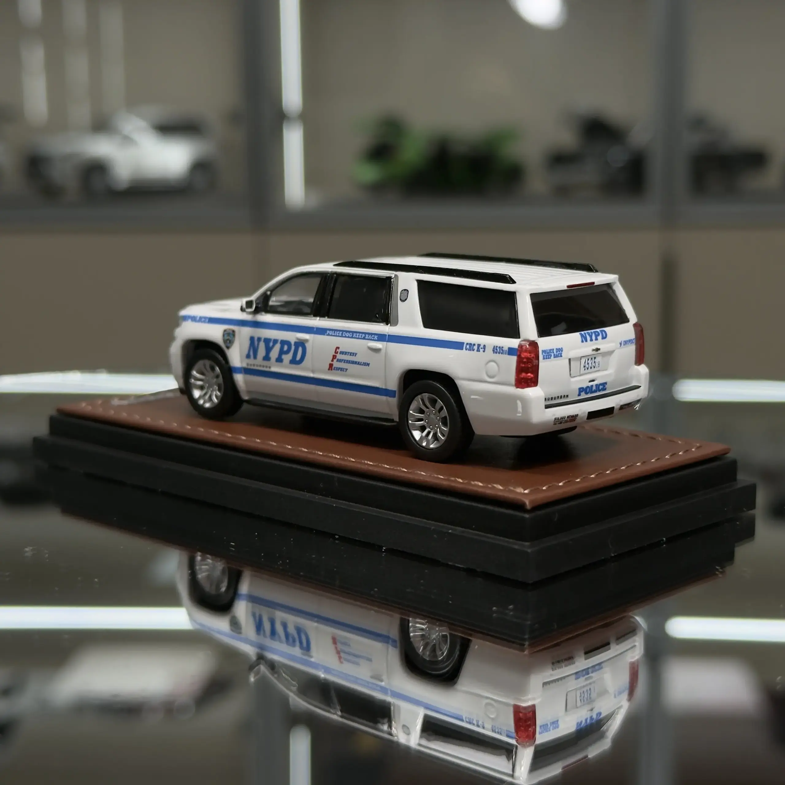 Limited Edition NYPD Police Car Model 1:64 Scale 6 Limited Edition NYPD Police Car Model 1:64 Scale - Image 6