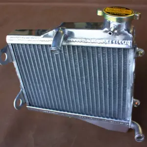 High-Performance Aluminum Radiator for Yamaha RZ350/RD350 8 Se6cf7c02c1ab4090ba741147274d8208n