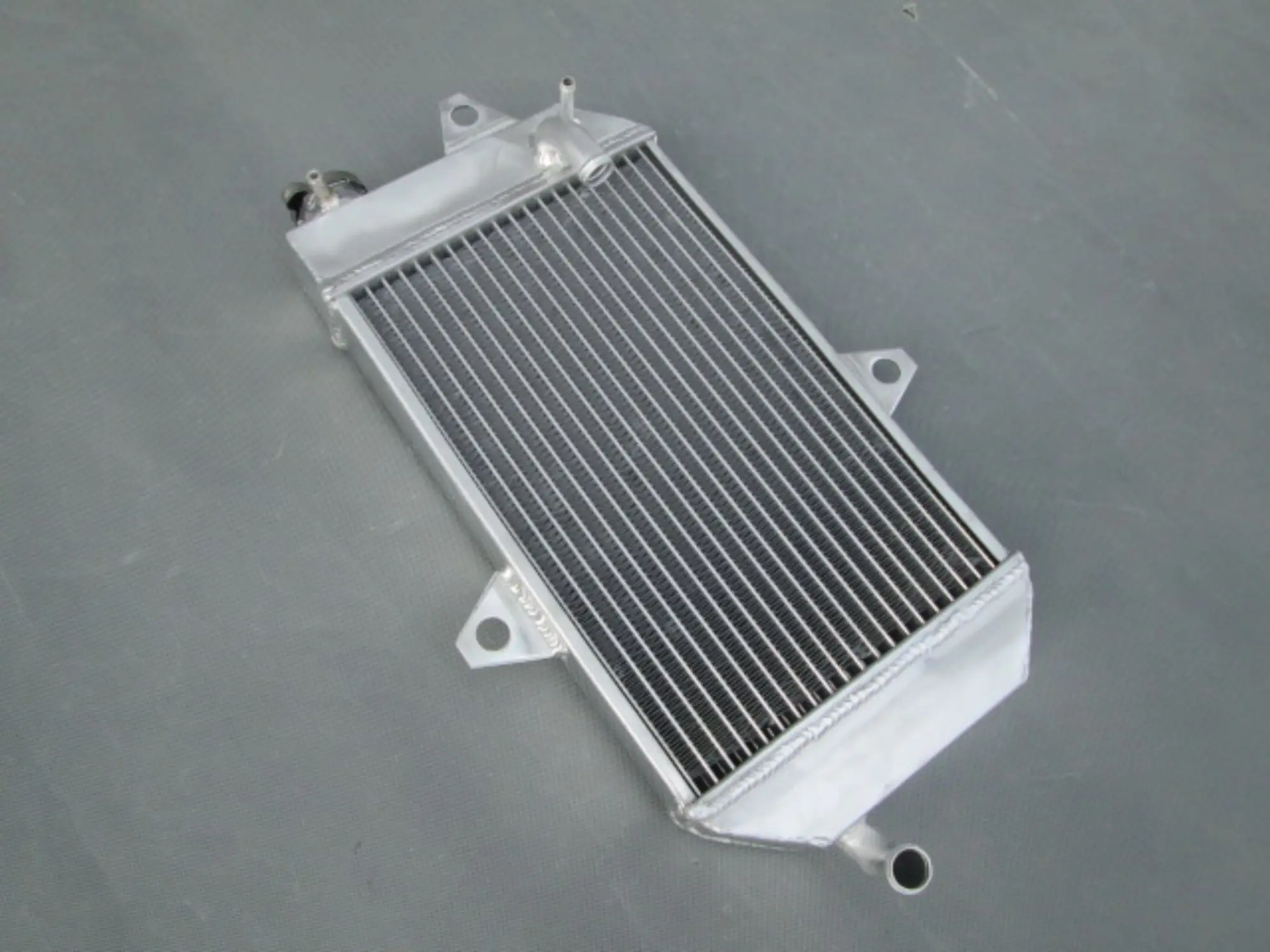 Heavy-Duty Aluminum Radiator for Yamaha Banshee 2 Heavy-Duty Aluminum Radiator for Yamaha Banshee - Image 2