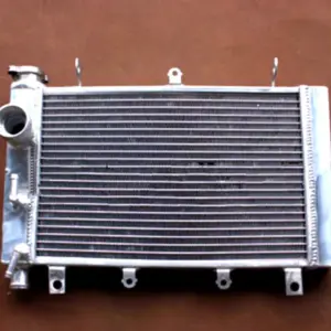 Triumph TT600 Aluminum Radiator 2000-2003 9 Sf0d0458fe7a3479e97fc75f41c093594j