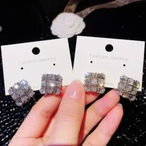 Sf767517255574c80ae13d2f3c5e02a52S