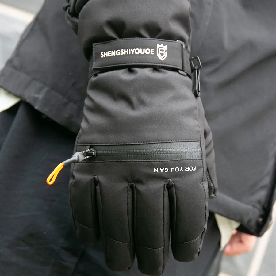 Unisex Winter Gloves with Touchscreen Compatibility 7 Unisex Winter Gloves with Touchscreen Compatibility - Image 7