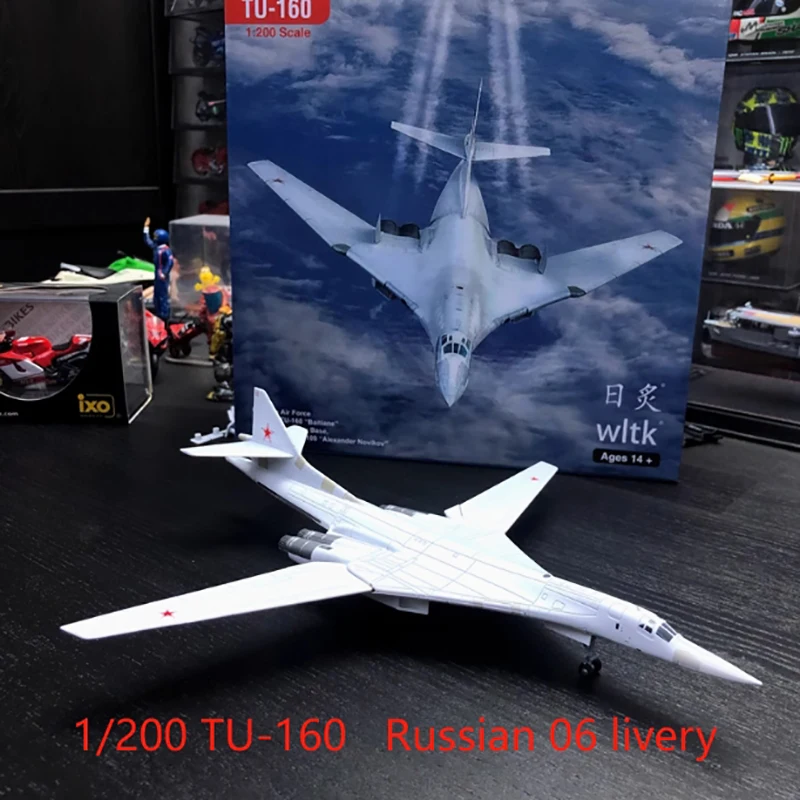 TU-160 White Swan Strategic Bomber Model 8 TU-160 White Swan Strategic Bomber Model - Image 8