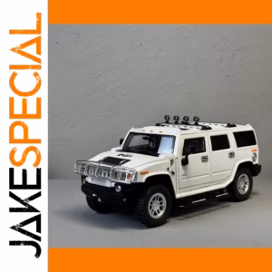 White Off-Road SUV Model by Maisto 1:18 Scale