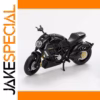 1:18 Alloy Motorcycle Model in Red or Black