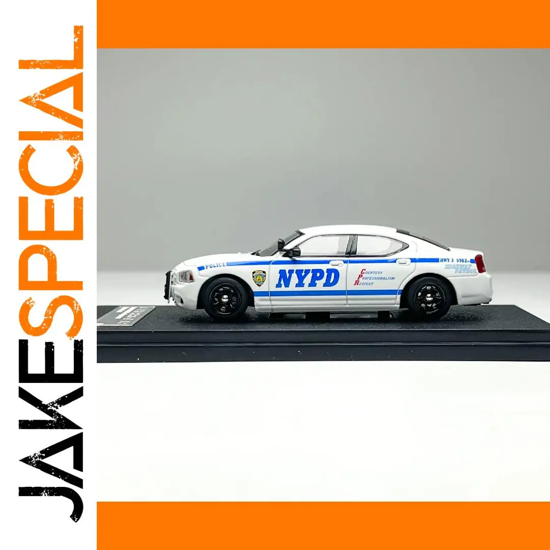 NYPD Highway Charger Diecast Model 1:64 Scale 1 NYPD Highway Charger Diecast Model 1:64 Scale