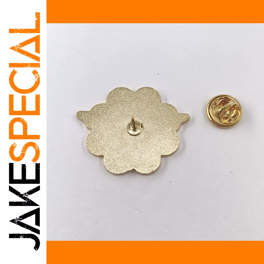 Stylish Keychain with Unique Charm - Image 4
