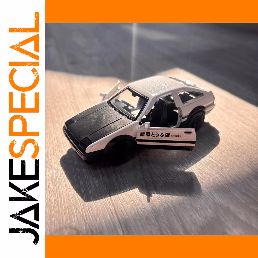 1:36 AE86 Tofu Alloy Car Model with Details - Image 2