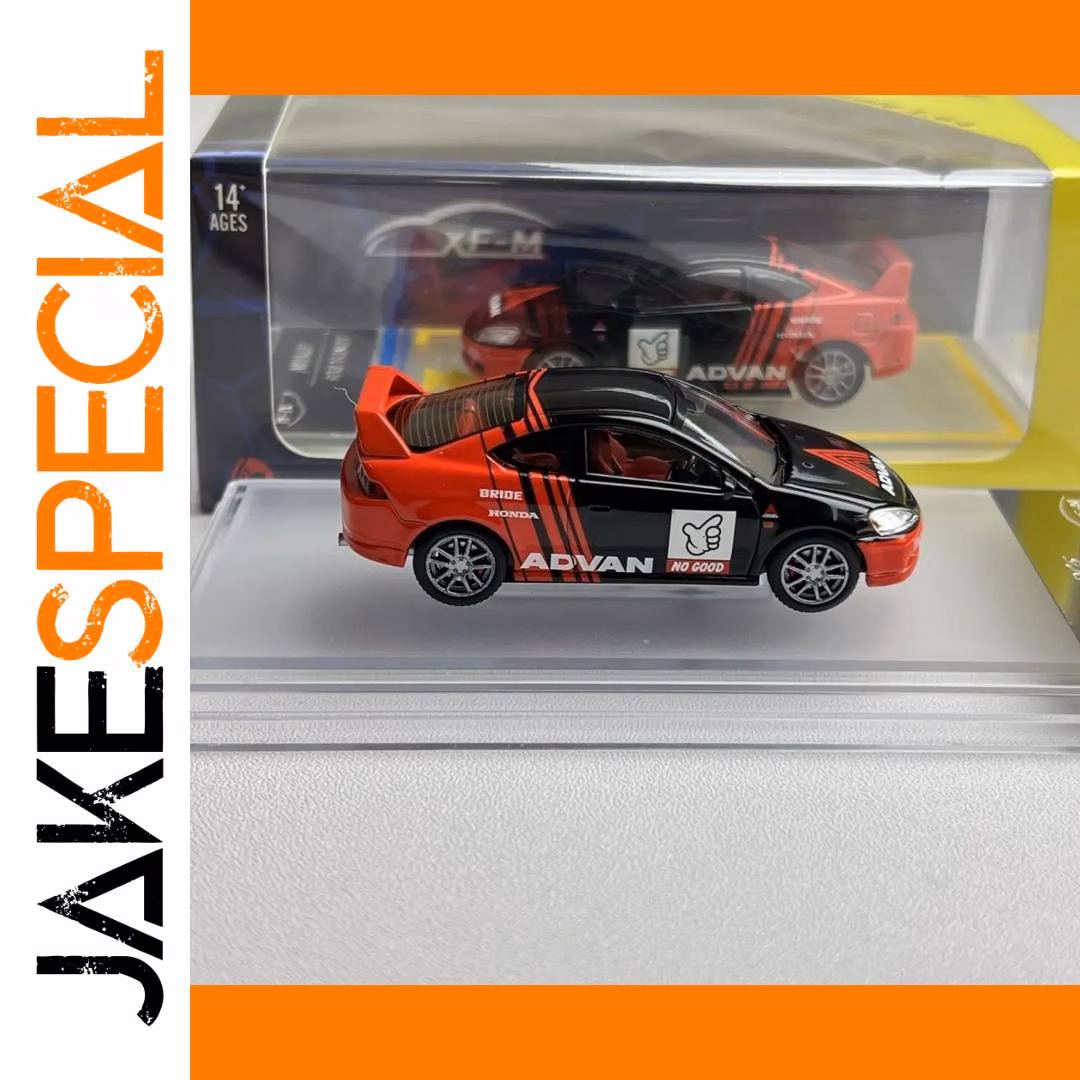 1:64 Scale Mitsubishi Lancer Evo IX Model - Image 5