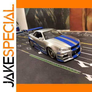 1:24 Scale Silver Model Car with Blue Stripes
