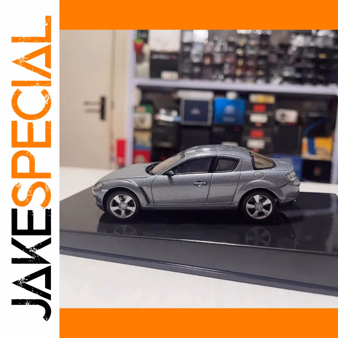 Mazda RX-8 1:43 Scale Diecast Model - Image 2