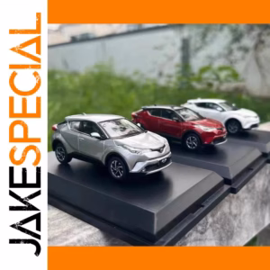 1:43 Toyota IZOA SUV Diecast Model Set