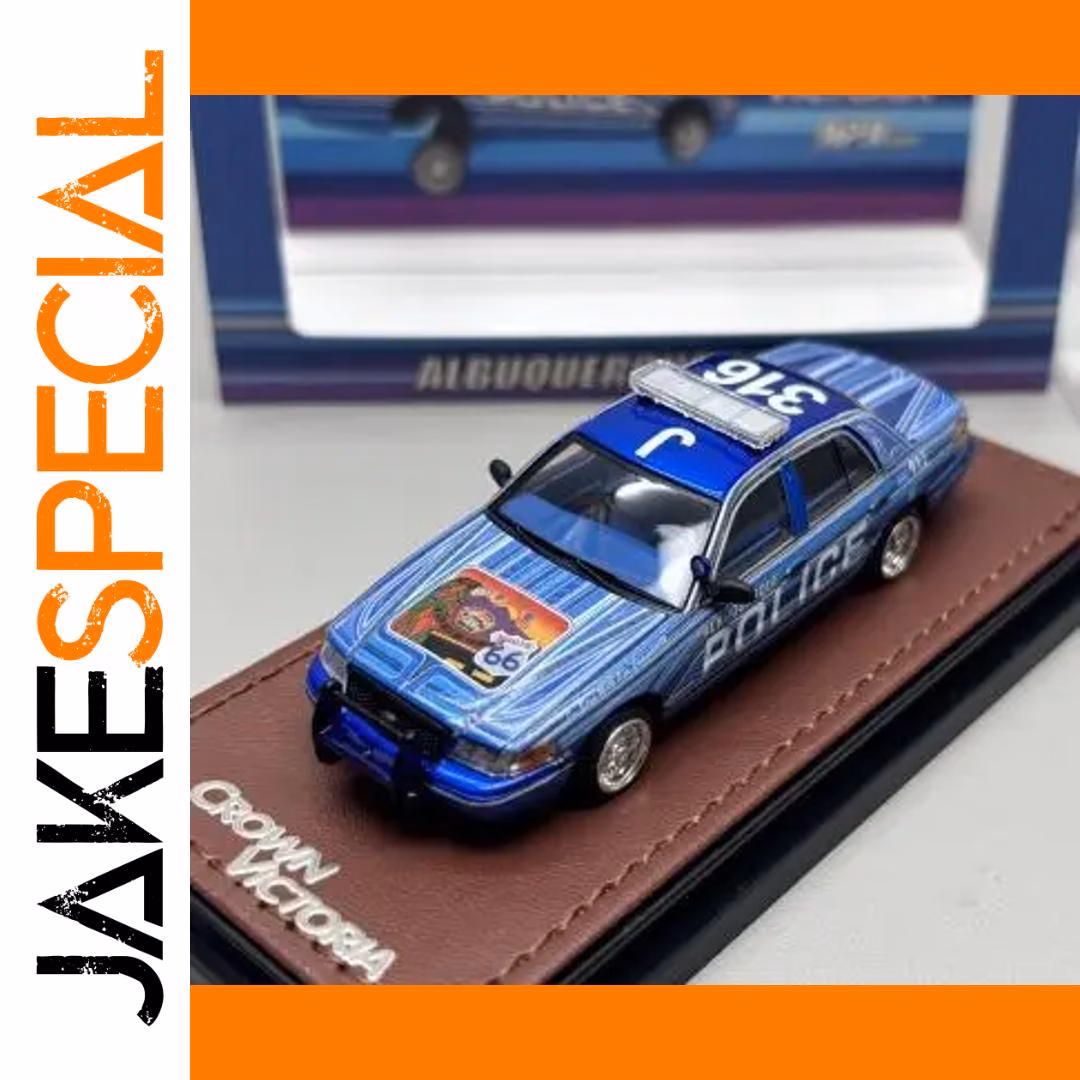 Ford Crown Victoria Police Car Diecast Model 1:64 - Image 7