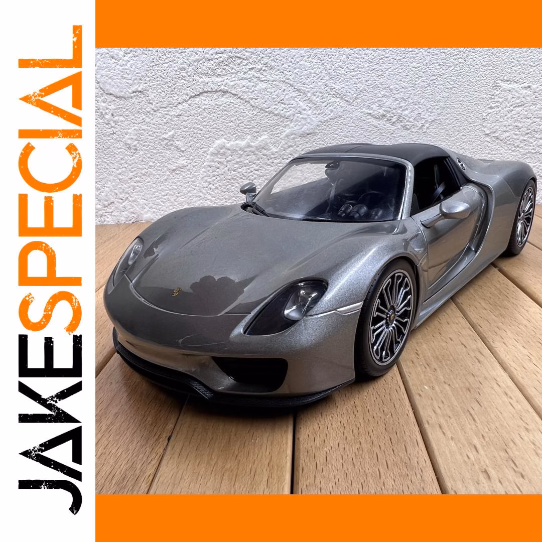 1:18 Porsche 918 Diecast Model Gray Metallic